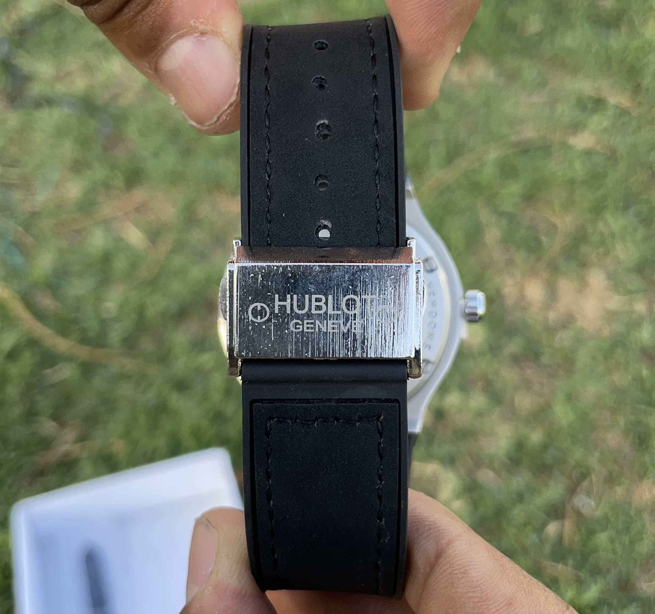 Hublot - noir